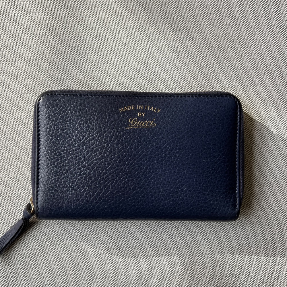 Gucci Wallet Navy Blue Gold Hardware